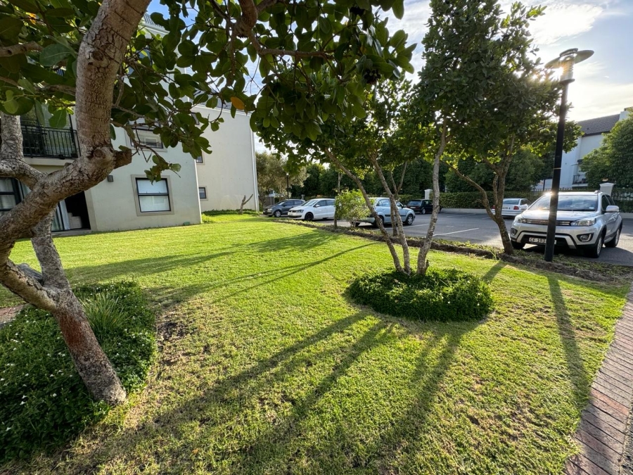 2 Bedroom Property for Sale in Silver Oaks Western Cape